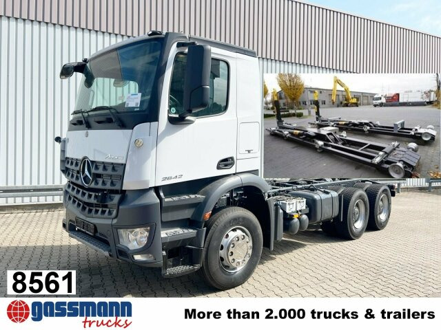 Mercedes-Benz Arocs 2642 K 6x4/33 , Retarder, Motorabtrieb - Гаковий мультиліфт вантажівка: фото 1 Mercedes-Benz Arocs 2642 K 6x4/33 , Retarder, Motorabtrieb - Гаковий мультиліфт вантажівка: фото 1