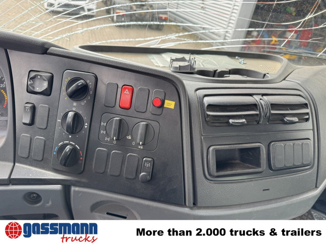 Mercedes-Benz Atego 1023 A 4x4, Einzelbereifung, Heckkran - Вантажівка шасі, Вантажівка з маніпулятором: фото 4 Mercedes-Benz Atego 1023 A 4x4, Einzelbereifung, Heckkran - Вантажівка шасі, Вантажівка з маніпулятором: фото 4