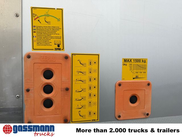 Mercedes-Benz Atego 1330 4x4, Iso-Koffer mit Heizung, LBW - Вантажівка з закритим кузовом: фото 5 Mercedes-Benz Atego 1330 4x4, Iso-Koffer mit Heizung, LBW - Вантажівка з закритим кузовом: фото 5