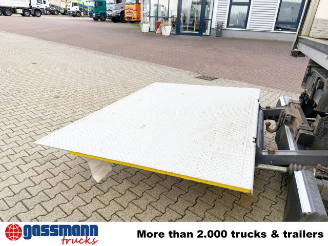 Mercedes-Benz Atego 1330 4x4, Iso-Koffer mit Heizung, LBW - Вантажівка з закритим кузовом: фото 2 Mercedes-Benz Atego 1330 4x4, Iso-Koffer mit Heizung, LBW - Вантажівка з закритим кузовом: фото 2