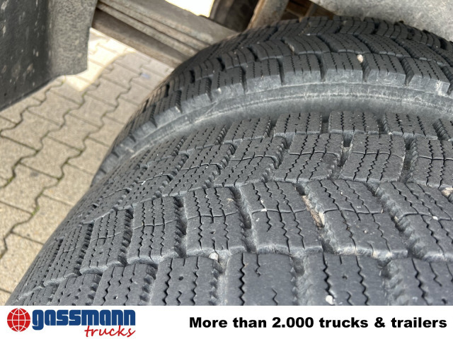 Mercedes-Benz Axor 1828 A 4x4 mit Kran Hiab XS 166 E-5 - Бортова вантажівка/ Платформа, Вантажівка з маніпулятором: фото 4 Mercedes-Benz Axor 1828 A 4x4 mit Kran Hiab XS 166 E-5 - Бортова вантажівка/ Платформа, Вантажівка з маніпулятором: фото 4