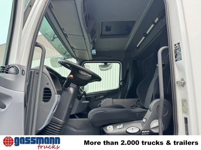 Mercedes-Benz Axor 1833 L 4x2, Getränkekoffer - Вантажівка з закритим кузовом: фото 2 Mercedes-Benz Axor 1833 L 4x2, Getränkekoffer - Вантажівка з закритим кузовом: фото 2