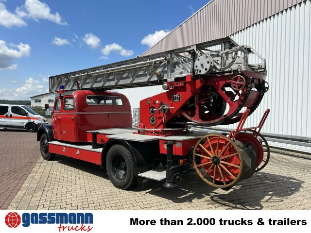 Пожежна машина Mercedes-Benz LF 311 3250/3500 - Oldtimer Feuerwehrfahrzeug: фото 10