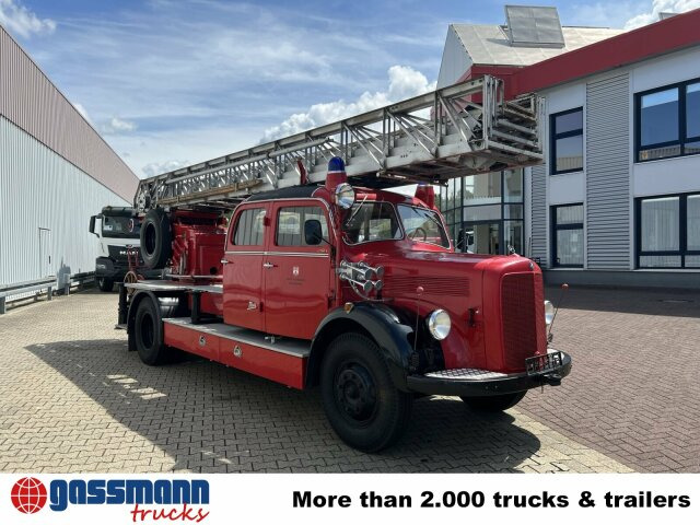 Пожежна машина Mercedes-Benz LF 311 3250/3500 - Oldtimer Feuerwehrfahrzeug: фото 9