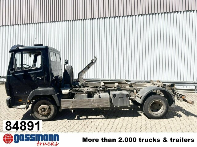 Mercedes-Benz LK 817 4x2/37, City-Abroller, 6-Zylinder Motor - Гаковий мультиліфт вантажівка: фото 1 Mercedes-Benz LK 817 4x2/37, City-Abroller, 6-Zylinder Motor - Гаковий мультиліфт вантажівка: фото 1