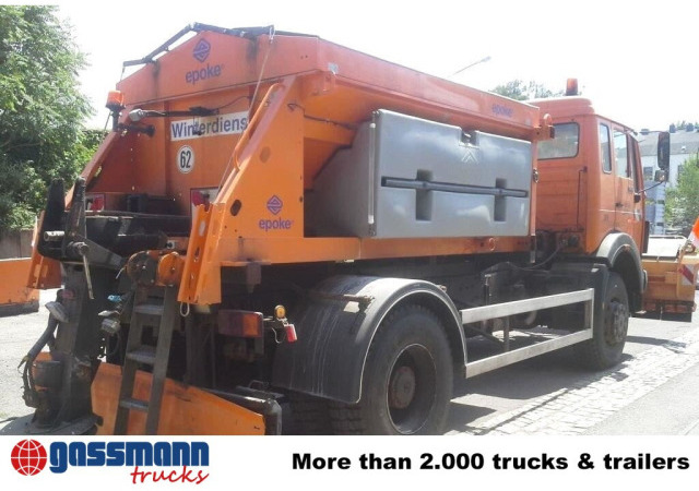 Mercedes-Benz NG 1928 A 4x4, V8-Motor, Winterdienstaustattung - Вантажівка шасі: фото 3 Mercedes-Benz NG 1928 A 4x4, V8-Motor, Winterdienstaustattung - Вантажівка шасі: фото 3