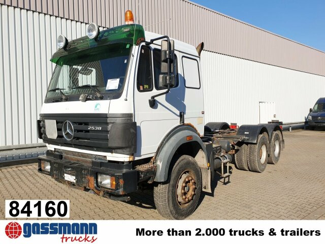 Mercedes-Benz SK II 25/2638 K 6x4, V8, Retarder, 2x - Вантажівка шасі: фото 1 Mercedes-Benz SK II 25/2638 K 6x4, V8, Retarder, 2x - Вантажівка шасі: фото 1