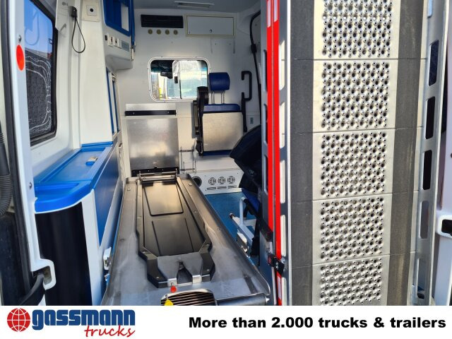 Mercedes-Benz Sprinter 313 CDI 4x2, EEV, Krankenwagen - Суцільнометалевий фургон: фото 4 Mercedes-Benz Sprinter 313 CDI 4x2, EEV, Krankenwagen - Суцільнометалевий фургон: фото 4