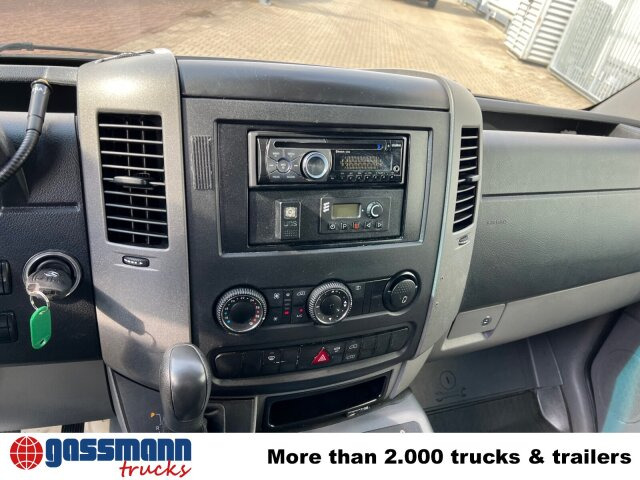 Mercedes-Benz Sprinter 313 CDI 4x2, EEV, Krankenwagen - Суцільнометалевий фургон: фото 3 Mercedes-Benz Sprinter 313 CDI 4x2, EEV, Krankenwagen - Суцільнометалевий фургон: фото 3