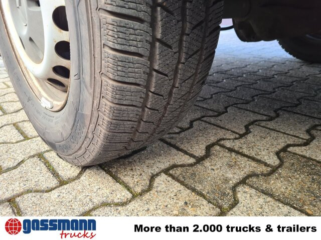 Mercedes-Benz Sprinter 316 KA 4x2, Rettungswagen - Суцільнометалевий фургон: фото 2 Mercedes-Benz Sprinter 316 KA 4x2, Rettungswagen - Суцільнометалевий фургон: фото 2