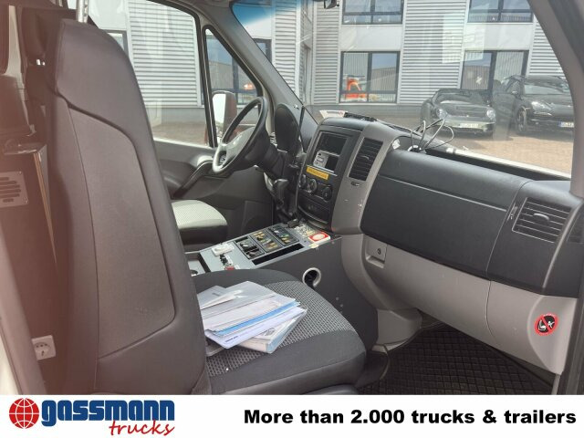 Mercedes-Benz Sprinter 516 CDI 4x2, Rettungswagen, Bi-Xenon - Суцільнометалевий фургон: фото 5 Mercedes-Benz Sprinter 516 CDI 4x2, Rettungswagen, Bi-Xenon - Суцільнометалевий фургон: фото 5