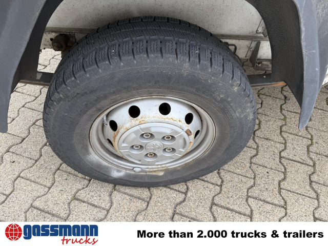 Легка бортова вантажівка, Вантажопасажирський фургон Peugeot Boxer 4x2 Doka: фото 7