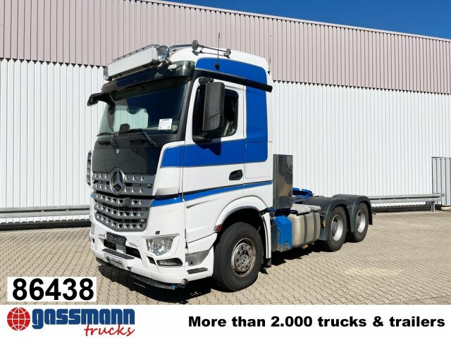 Mercedes-Benz Arocs 3358 LS 6x4, Retarder, StreamSpace, - Тягач: фото 1 Mercedes-Benz Arocs 3358 LS 6x4, Retarder, StreamSpace, - Тягач: фото 1