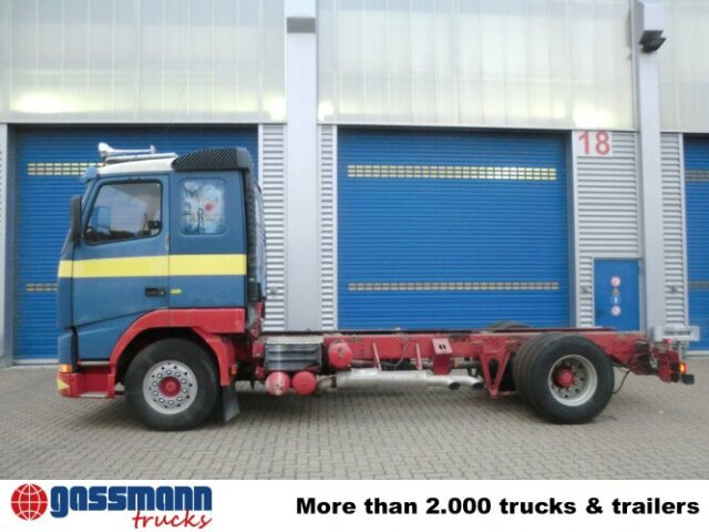 Volvo FH New 12-420 4x2 - Вантажівка шасі: фото 3 Volvo FH New 12-420 4x2 - Вантажівка шасі: фото 3