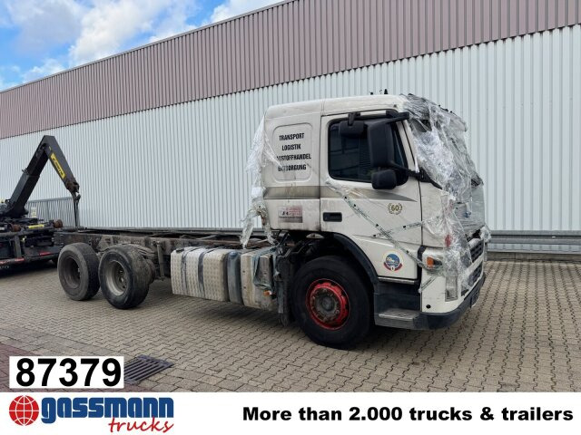 Volvo FM 380 6x4 R mit Brandschaden - Самоскид вантажівка: фото 1 Volvo FM 380 6x4 R mit Brandschaden - Самоскид вантажівка: фото 1