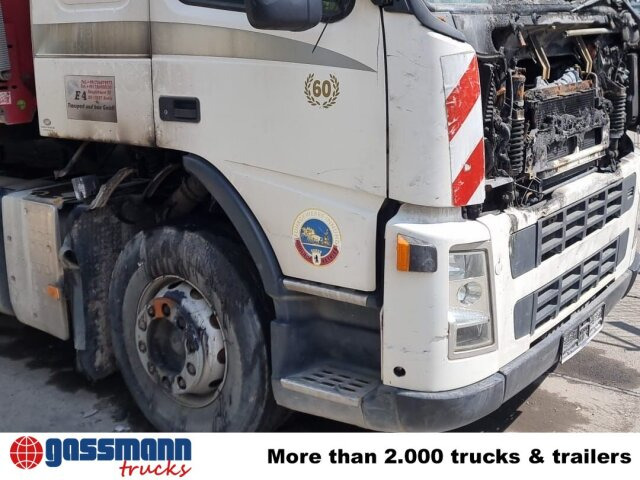 Самоскид вантажівка Volvo FM 380 6x4 R mit Brandschaden: фото 7