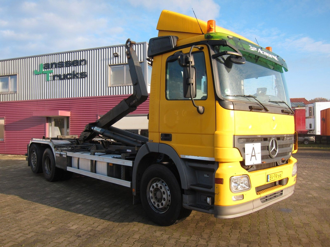 Mercedes-Benz Actros 2536 L 6X2*4 Hiab Multilift 470tkm - Гаковий мультиліфт вантажівка: фото 1 Mercedes-Benz Actros 2536 L 6X2*4 Hiab Multilift 470tkm - Гаковий мультиліфт вантажівка: фото 1