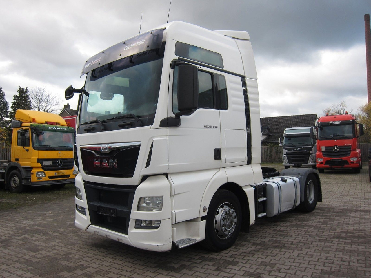 MAN TGX 18 440 XXL Retarder 730tkm 2xTank - Тягач: фото 3 MAN TGX 18 440 XXL Retarder 730tkm 2xTank - Тягач: фото 3