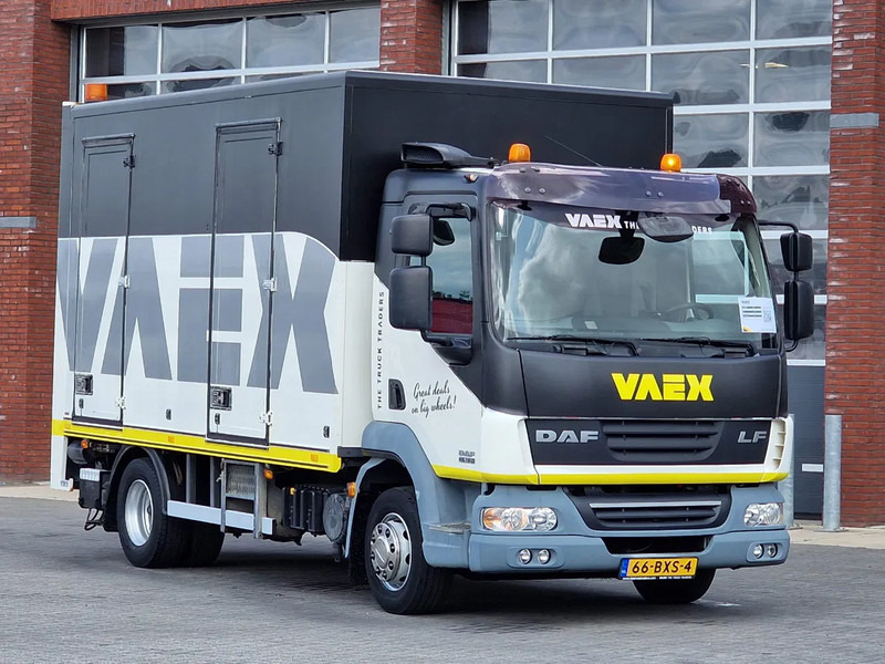 DAF LF 45 .180 4x2 - Workshop truck - Low KM - Good shape - EX VAEX truck - Вантажівка з закритим кузовом: фото 1 DAF LF 45 .180 4x2 - Workshop truck - Low KM - Good shape - EX VAEX truck - Вантажівка з закритим кузовом: фото 1