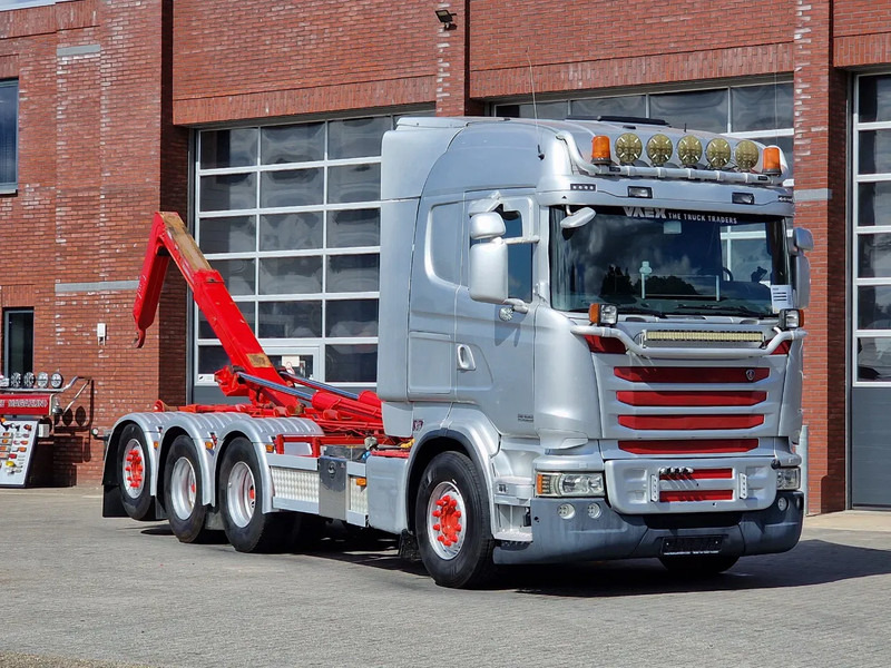 Scania R490 8x4*4 - HIAB XR24SL58 24T hooklift - Euro 6 - Full air - Steering axle - Гаковий мультиліфт вантажівка: фото 2 Scania R490 8x4*4 - HIAB XR24SL58 24T hooklift - Euro 6 - Full air - Steering axle - Гаковий мультиліфт вантажівка: фото 2