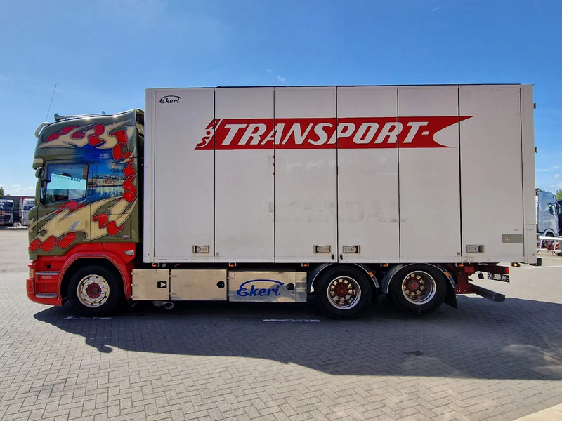 Scania R580 V8 Topline 6x2 - Box with sidedoors - Retarder - Full air - 4.55WB - Вантажівка з закритим кузовом: фото 4 Scania R580 V8 Topline 6x2 - Box with sidedoors - Retarder - Full air - 4.55WB - Вантажівка з закритим кузовом: фото 4