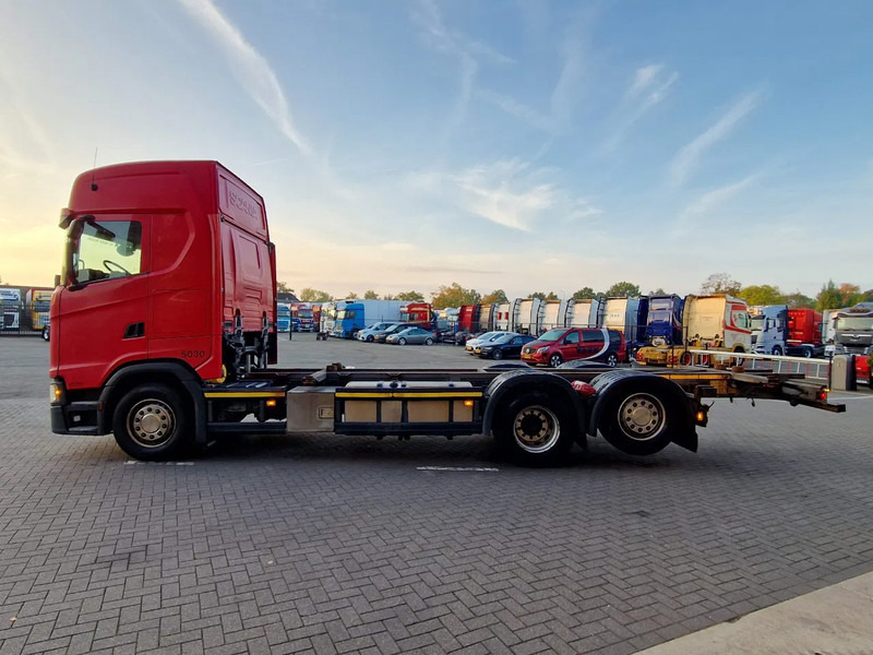 Scania S500 NGS Highline 6x2 - BDF - Full air - Navi - Retarder - Контейнеровоз/ Змінний кузов вантажівка: фото 4 Scania S500 NGS Highline 6x2 - BDF - Full air - Navi - Retarder - Контейнеровоз/ Змінний кузов вантажівка: фото 4