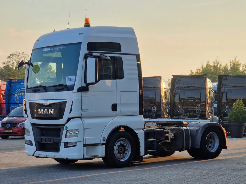 MAN TGX 18.480 4x2 - Intarder/Retarder - PTO/Hydraulic - Euro 6 - Тягач: фото 3 MAN TGX 18.480 4x2 - Intarder/Retarder - PTO/Hydraulic - Euro 6 - Тягач: фото 3