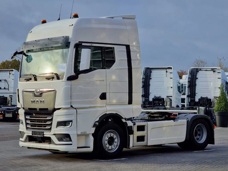 MAN TGX 18.540 GX - New - Retarder - Night clima - Alcoa - Multiple units - NEW - Тягач: фото 3 MAN TGX 18.540 GX - New - Retarder - Night clima - Alcoa - Multiple units - NEW - Тягач: фото 3