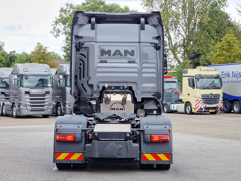 Тягач MAN TGX 26.540 6x2/4 - New - Retarder - PTO - Custom exterior - Chassis cover - NEW: фото 6 Тягач MAN TGX 26.540 6x2/4 - New - Retarder - PTO - Custom exterior - Chassis cover - NEW: фото 6