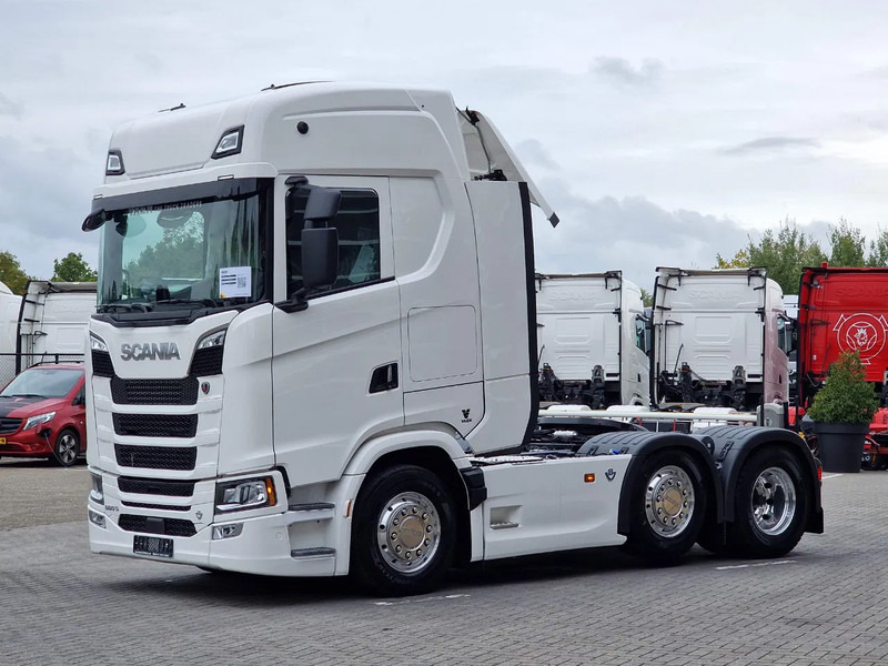 Scania 660S V8 NGS Highline 6x2/4 - New - Full spec - Retarder - Night clima - Leather - Led - Alcoa - Тягач: фото 3 Scania 660S V8 NGS Highline 6x2/4 - New - Full spec - Retarder - Night clima - Leather - Led - Alcoa - Тягач: фото 3