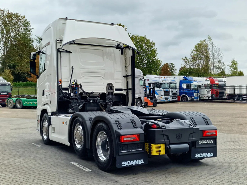 Scania 660S V8 NGS Highline 6x2/4 - New - Full spec - Retarder - Night clima - Leather - Led - Alcoa - Тягач: фото 5 Scania 660S V8 NGS Highline 6x2/4 - New - Full spec - Retarder - Night clima - Leather - Led - Alcoa - Тягач: фото 5
