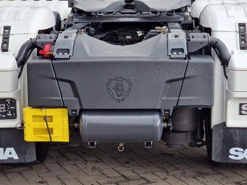 Новий Тягач Scania 770S V8 NGS Highline 6x2/4 - New - Old dashboard - Full spec - Retarder - Night clima - Led - Leather - Navi: фото 16