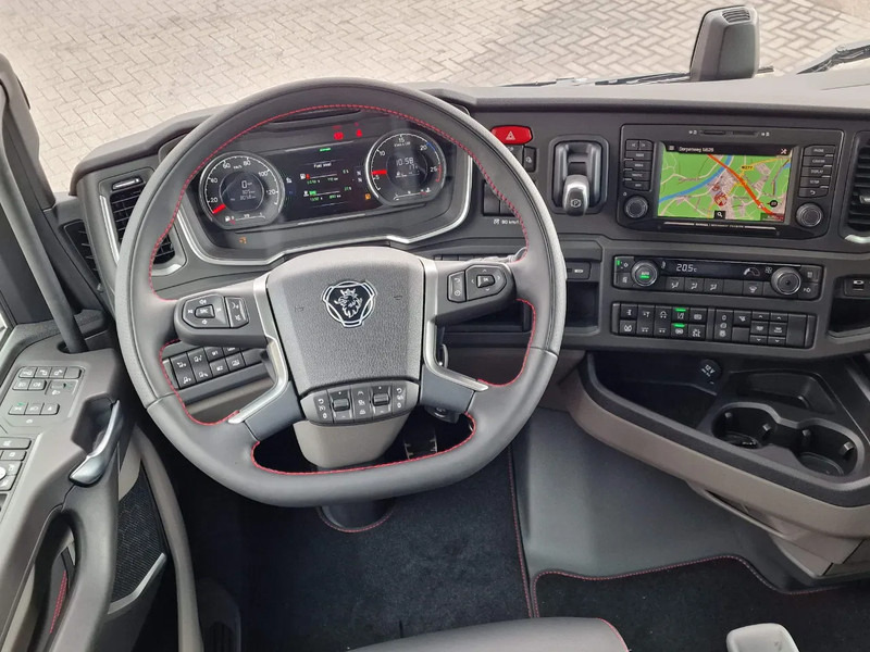 Новий Тягач Scania 770S V8 NGS Highline 6x2/4 - New - Old dashboard - Full spec - Retarder - Night clima - Led - Leather - Navi: фото 11