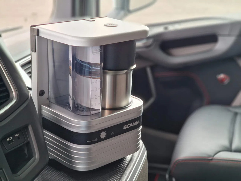 Новий Тягач Scania 770S V8 NGS Highline 6x2/4 - New - Old dashboard - Full spec - Retarder - Night clima - Led - Leather - Navi: фото 20