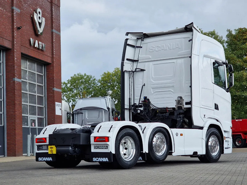 Новий Тягач Scania 770S V8 NGS Highline 6x2/4 - New - Old dashboard - Full spec - Retarder - Night clima - Led - Leather - Navi: фото 7