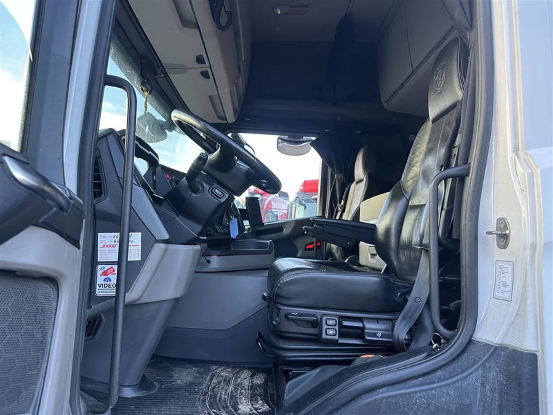 Scania G450 NGS Highline 6x2/4 - Steering - Euro 6 - Led - Leather - Chassis cover - Тягач: фото 3 Scania G450 NGS Highline 6x2/4 - Steering - Euro 6 - Led - Leather - Chassis cover - Тягач: фото 3