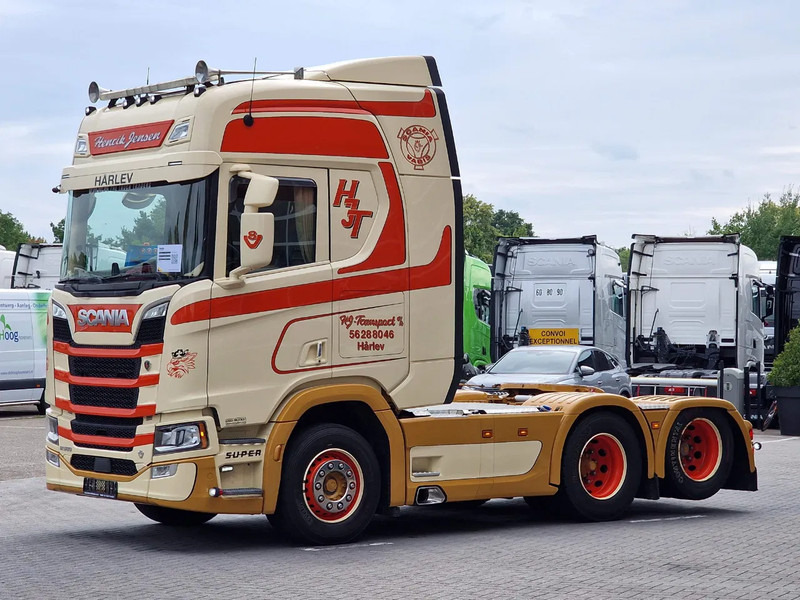Scania R580 V8 NGS Highline 6x2 - PTO/Hydraulic - 2.95 WB - Retarder - Night clima - Custom interior - Тягач: фото 3 Scania R580 V8 NGS Highline 6x2 - PTO/Hydraulic - 2.95 WB - Retarder - Night clima - Custom interior - Тягач: фото 3