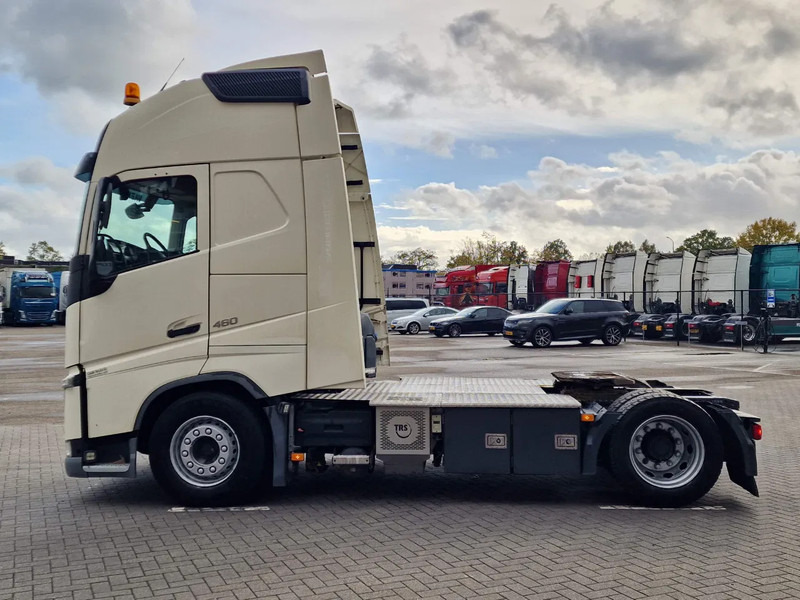 Volvo FH 13.460 Globetrotter XL - PTO/Hydraulic - I parkcool - Full air - TV - Fridge - Тягач: фото 4 Volvo FH 13.460 Globetrotter XL - PTO/Hydraulic - I parkcool - Full air - TV - Fridge - Тягач: фото 4