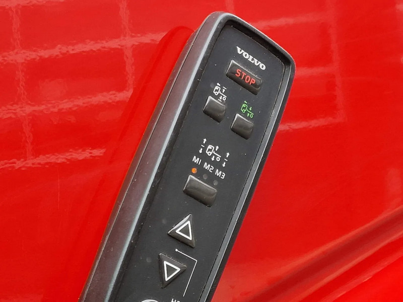 Тягач Volvo FH 13.500 6x2 - PTO/Hydraulic - I Save - 3.00 WB - Full air: фото 20 Тягач Volvo FH 13.500 6x2 - PTO/Hydraulic - I Save - 3.00 WB - Full air: фото 20