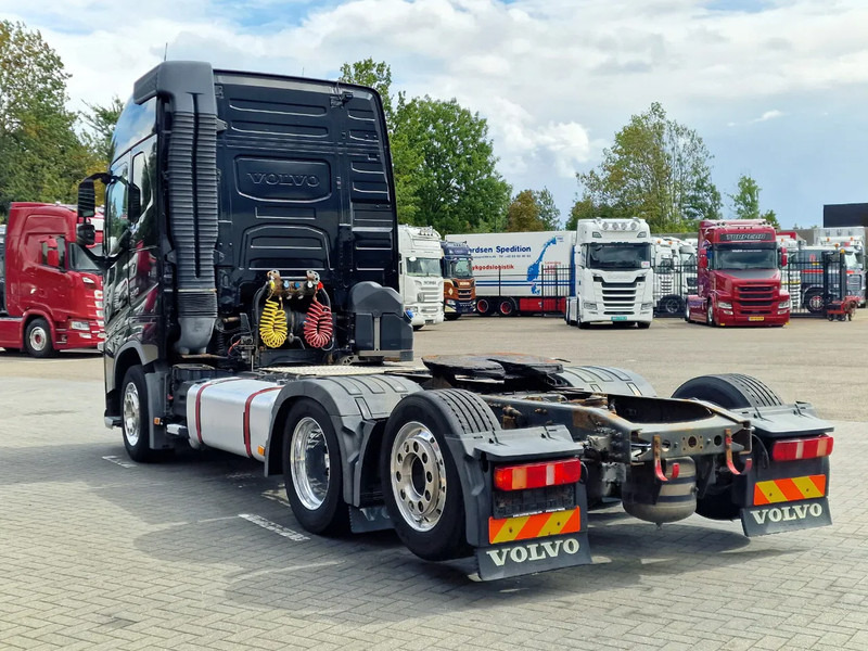 Volvo FH 13.540 Globetrotter 6x2 - Full air - VEB+ - Led - Тягач: фото 5 Volvo FH 13.540 Globetrotter 6x2 - Full air - VEB+ - Led - Тягач: фото 5