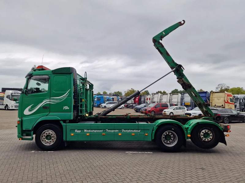 Volvo FH 13.440 6x2*4 - HIAB Hooklift 17T - Euro 5 - I shift - Steering axle - Гаковий мультиліфт вантажівка: фото 4 Volvo FH 13.440 6x2*4 - HIAB Hooklift 17T - Euro 5 - I shift - Steering axle - Гаковий мультиліфт вантажівка: фото 4