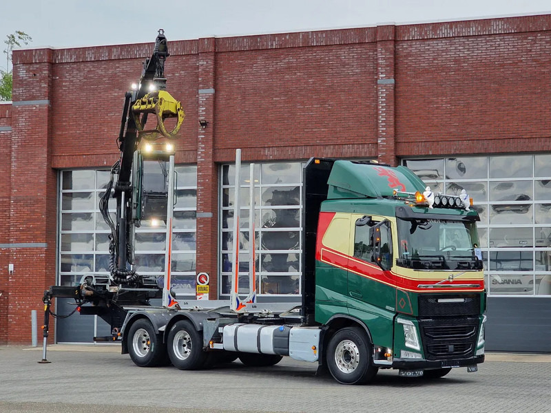 Volvo FH 13.540 6x4 - HIAB / Loglift F125Z 80 Crane - Krane - Grua year 2019 - Лісовоз, Вантажівка з маніпулятором: фото 1 Volvo FH 13.540 6x4 - HIAB / Loglift F125Z 80 Crane - Krane - Grua year 2019 - Лісовоз, Вантажівка з маніпулятором: фото 1