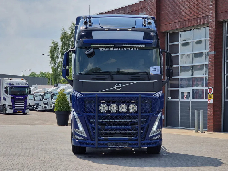 Volvo FH 13.540 Globetrotter XL 6x2 - Retarder - Full air - 4.60 WB - I shift dual clutch - Вантажівка шасі: фото 2 Volvo FH 13.540 Globetrotter XL 6x2 - Retarder - Full air - 4.60 WB - I shift dual clutch - Вантажівка шасі: фото 2