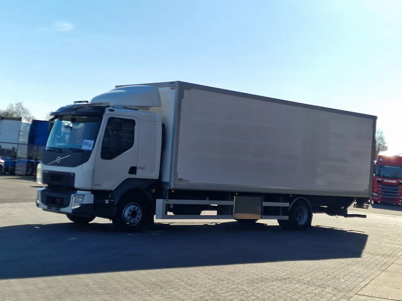 Volvo FL 250 4x2 Box truck, loading lift, 12T - Вантажівка з закритим кузовом: фото 3 Volvo FL 250 4x2 Box truck, loading lift, 12T - Вантажівка з закритим кузовом: фото 3