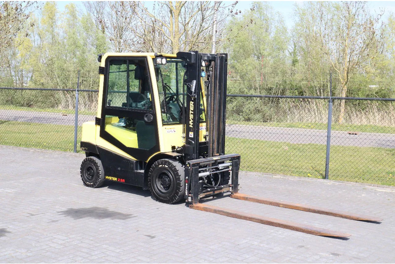 Hyster H2.5 A | BOOM SUSPENSION | SIDESHIFT | FORK EXTENTIONS | FORK POSITIONERS - Дизельний навантажувач: фото 5 Hyster H2.5 A | BOOM SUSPENSION | SIDESHIFT | FORK EXTENTIONS | FORK POSITIONERS - Дизельний навантажувач: фото 5