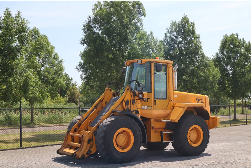 JCB 426 B | 35 KM/H | ONLY 9800 HOURS | FIRST OWNER | DUTCH MACHINE - Колісний навантажувач: фото 2 JCB 426 B | 35 KM/H | ONLY 9800 HOURS | FIRST OWNER | DUTCH MACHINE - Колісний навантажувач: фото 2