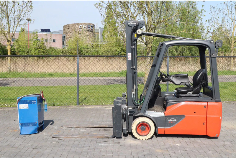 Linde E18 -02 | ROTATOR FORKS | SIDESHIFT - Електронавантажувач: фото 1 Linde E18 -02 | ROTATOR FORKS | SIDESHIFT - Електронавантажувач: фото 1