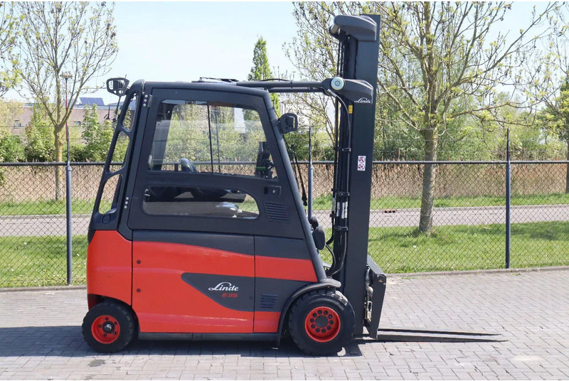 Linde E35 HL-01 | SIDESHIFT | POSITIONERS | LOW HOURS - Електронавантажувач: фото 4 Linde E35 HL-01 | SIDESHIFT | POSITIONERS | LOW HOURS - Електронавантажувач: фото 4