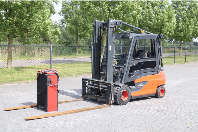 Linde E35 L-01 | DUPLEX | SIDESHIFT | POSITIONERS | LOW HOURS - Електронавантажувач: фото 2 Linde E35 L-01 | DUPLEX | SIDESHIFT | POSITIONERS | LOW HOURS - Електронавантажувач: фото 2