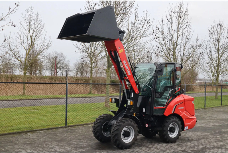 Manitou MLA 4-50 H | BUCKET | QUICK COUPLER | NEW UNUSED - Колісний навантажувач: фото 2 Manitou MLA 4-50 H | BUCKET | QUICK COUPLER | NEW UNUSED - Колісний навантажувач: фото 2